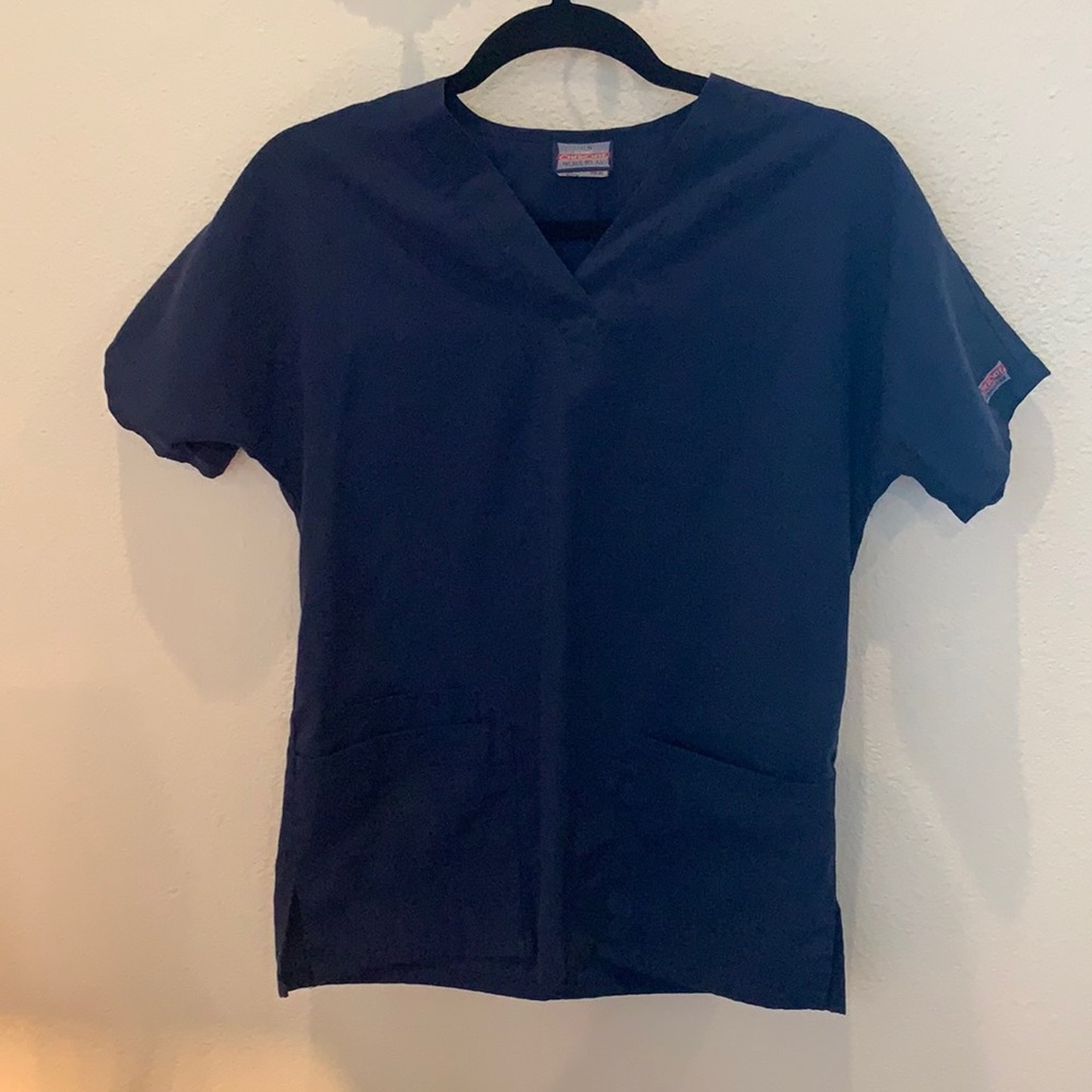 Cherokee Scrub Top